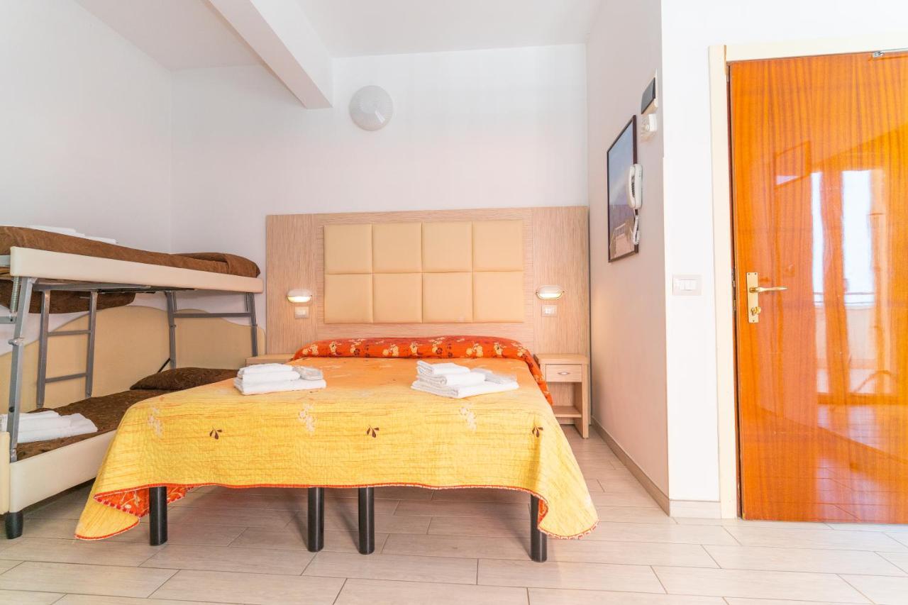 Hotel Croce Del Sud Rimini Ngoại thất bức ảnh